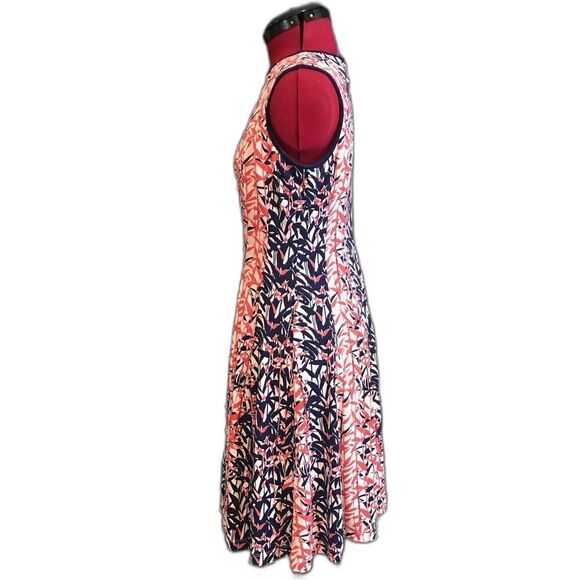 Gabby Skye Dress Women Sz 6P Multi-Colored Floral Sleeveless Exposed Back Zipper - Picture 3 of 8